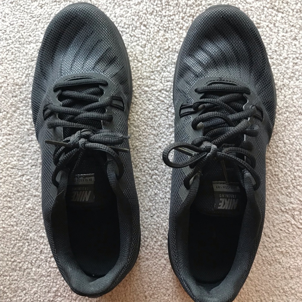 Nike all black training shoe
